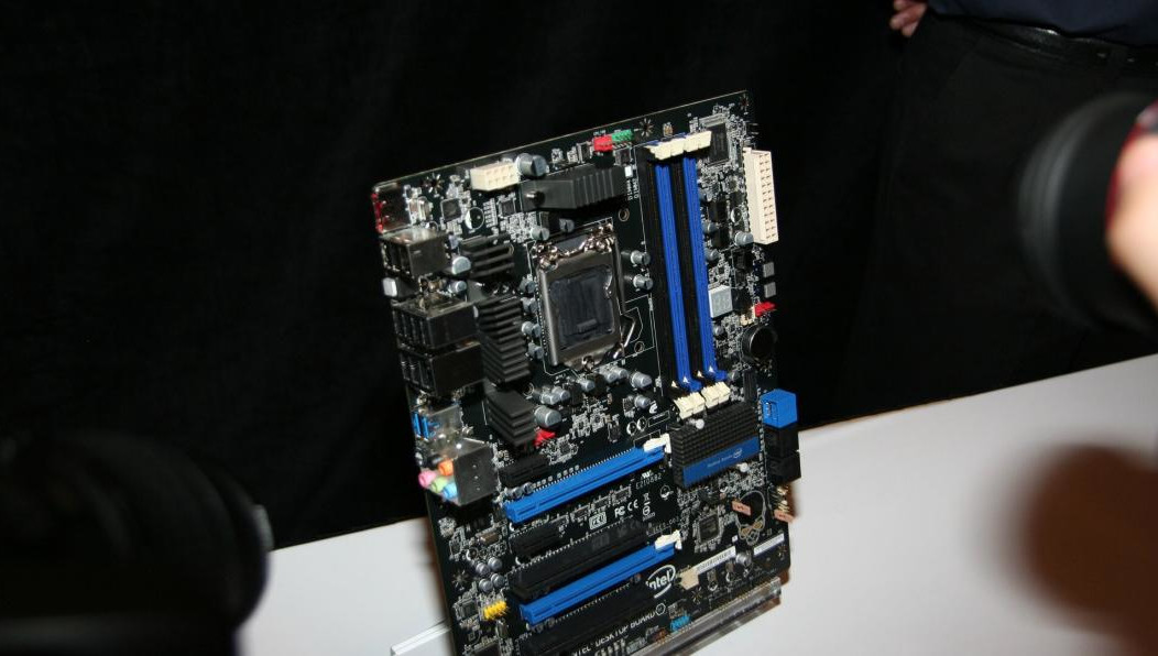 Предприятие сможет выпускaть до одного миллиона единиц техники в год.