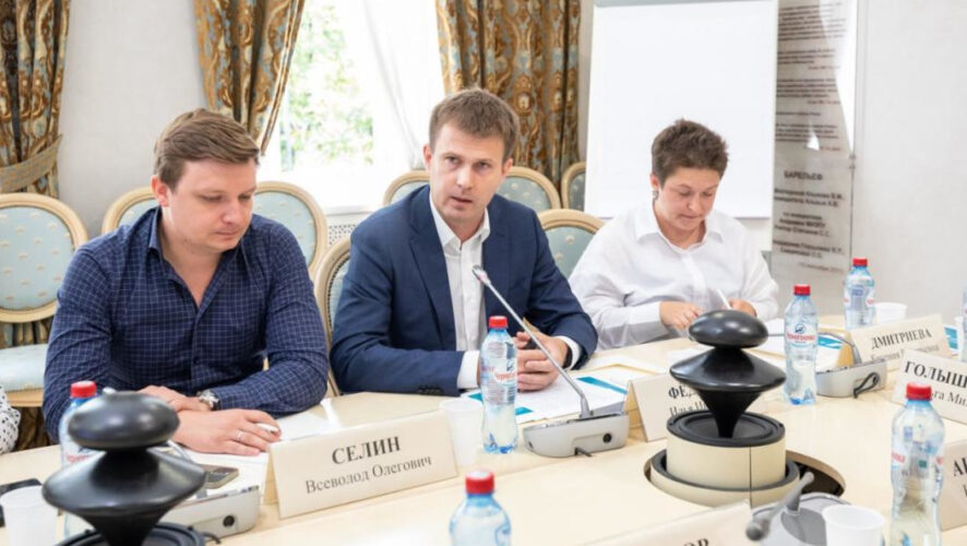 Это приложение должно стать эффективным инструментом для информирования о позитивных событиях и способствовать сплочению общества.