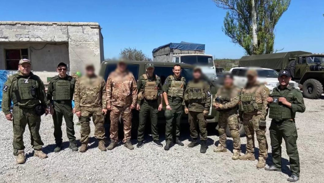 Тимур Нагуманов навестил бойцов во второй раз.