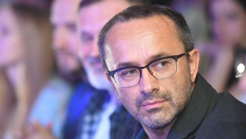 Создатель известных картин лечится в Германии от коронавируса.