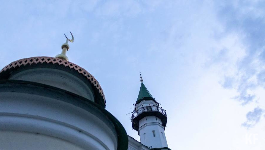 На эту дату приходится начало проведения праздника Курбан-байрам.