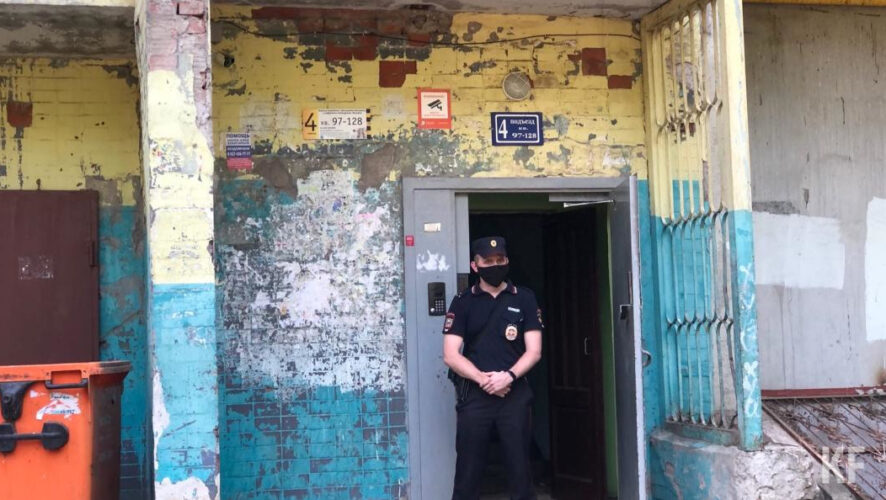 Мужчина для дальнейших разбирательств доставлен в отдел полиции.