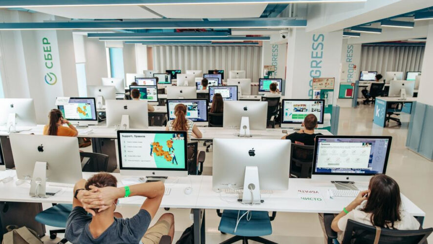 В честь своего Дня Рождения &laquo;Школа 21&raquo; подводит результаты работы в Казани.