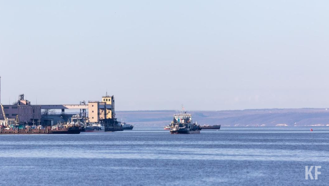 На борту находилось 108 пассажиров и 26 членов экипажа