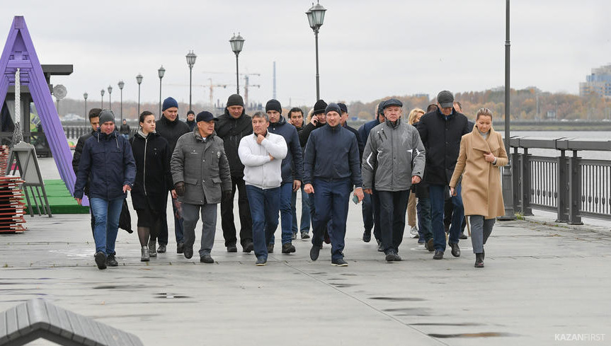 Президенту Татарстана представили проект озеленения прогулочной зоны.