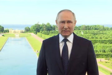 Президент России выступил на Петербургском международном юридическом форуме.