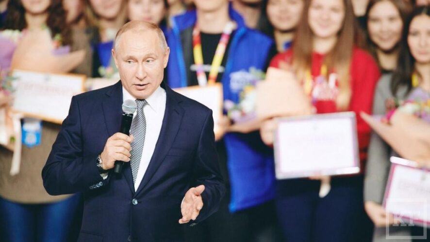 Президент страны поздравил в Казани учащихся с Татьяниным днем.