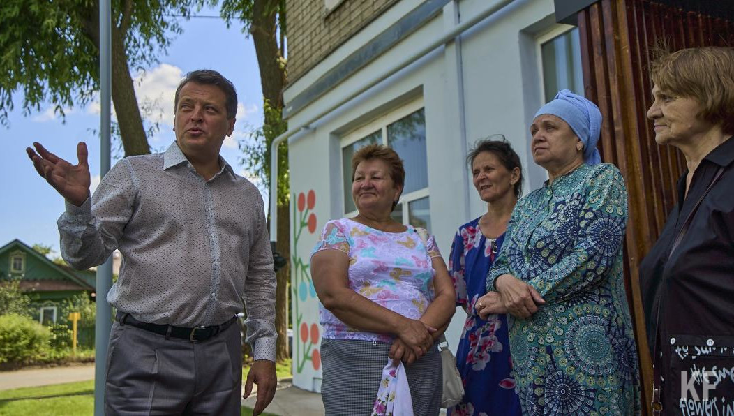 Понимание важности республиканской программы среди казанцев вышло на новый уровень - ради детских площадок и общего комфорта соседей горожане соглашаются на снос вполне себе законных гаражей.