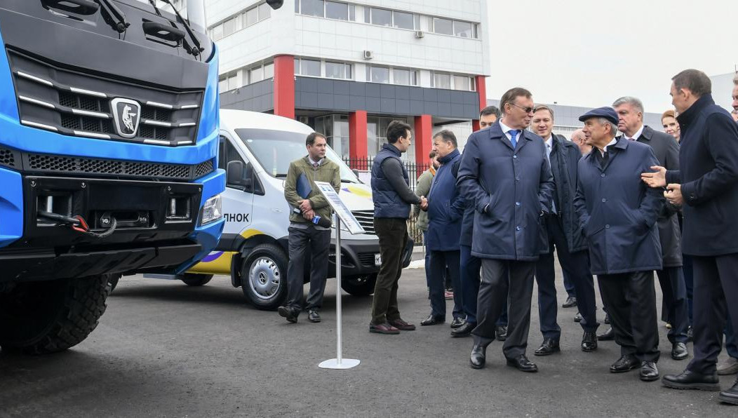 В Челнах отметили День машиностроителя. Жителей города ждала богатая на экспозиции выставка