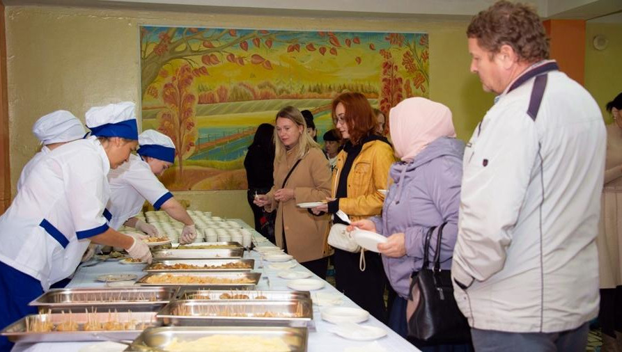 Желающие побывали на дегустации.