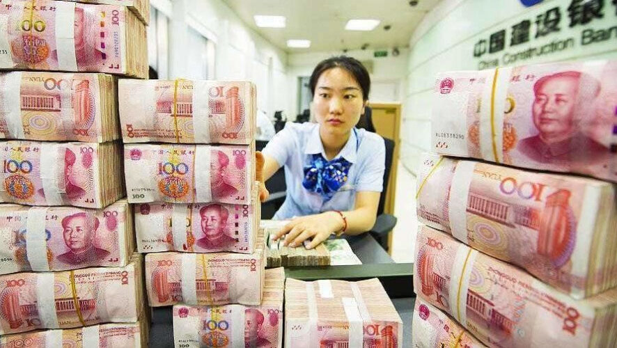 Эксперты называют китайскую валюту главной альтернативой токсичным доллару и евро