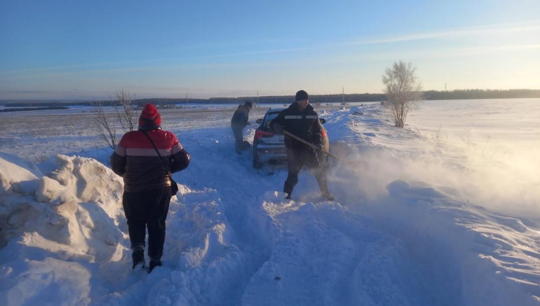 Все случилось недалеко от Катмыша на проселочной дороге.