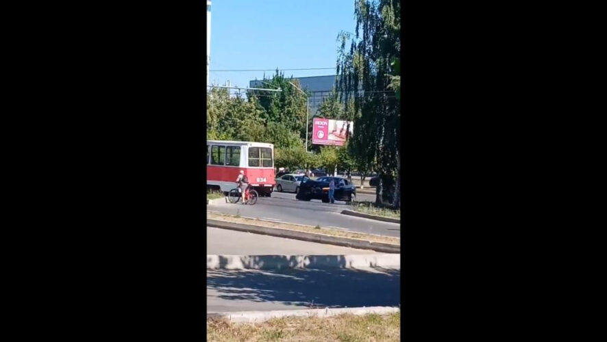 Авария произошла при съезде с проспекта Мира к ТЦ &laquo;Торговый квартал&raquo;.