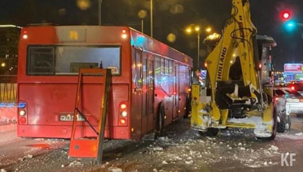 ДТП произошло на Мамадышском тракте.