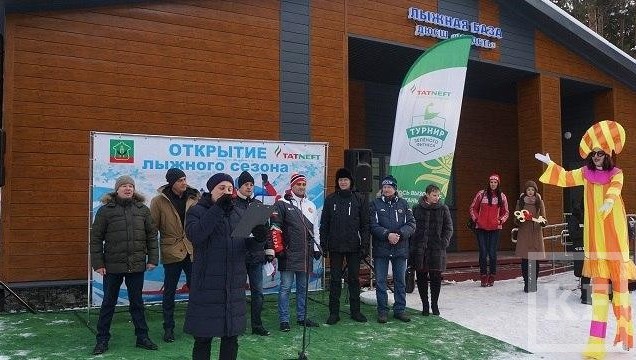 Модульная лыжная база открылась в Альметьевске на территории спортивно–развлекательного комплекса «Снежинка»
