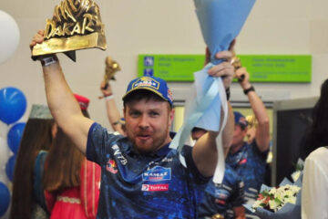Николаев является пятикратным победителем самого престижного ралли.