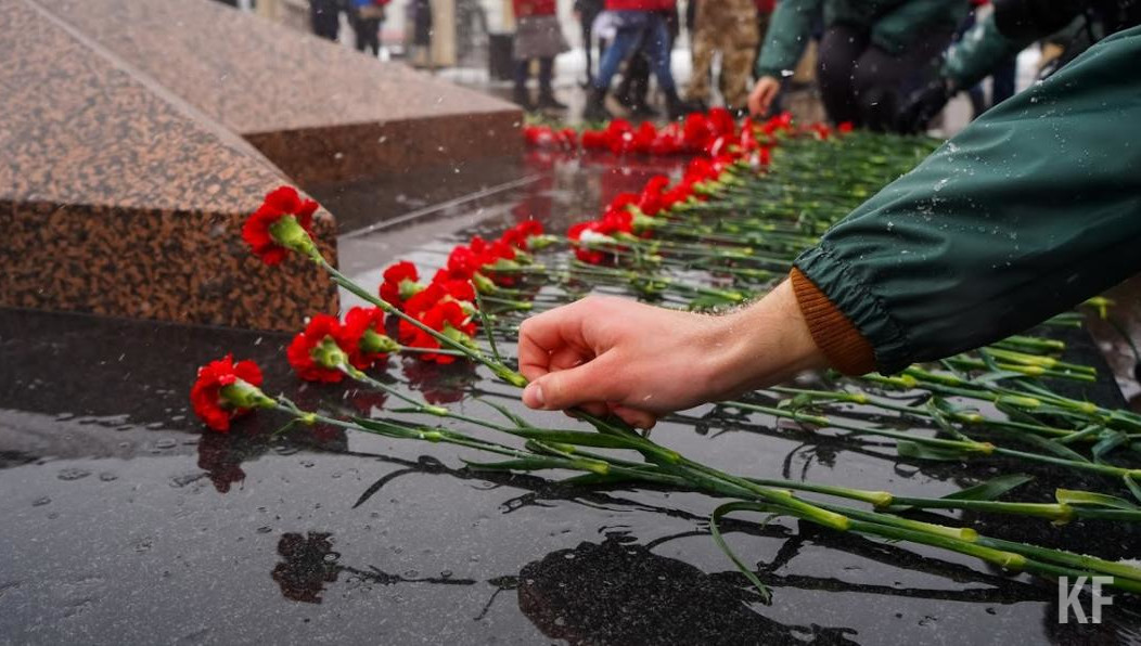 На все про все чиновники дали представителям партии "Коммунисты России" 15 минут.