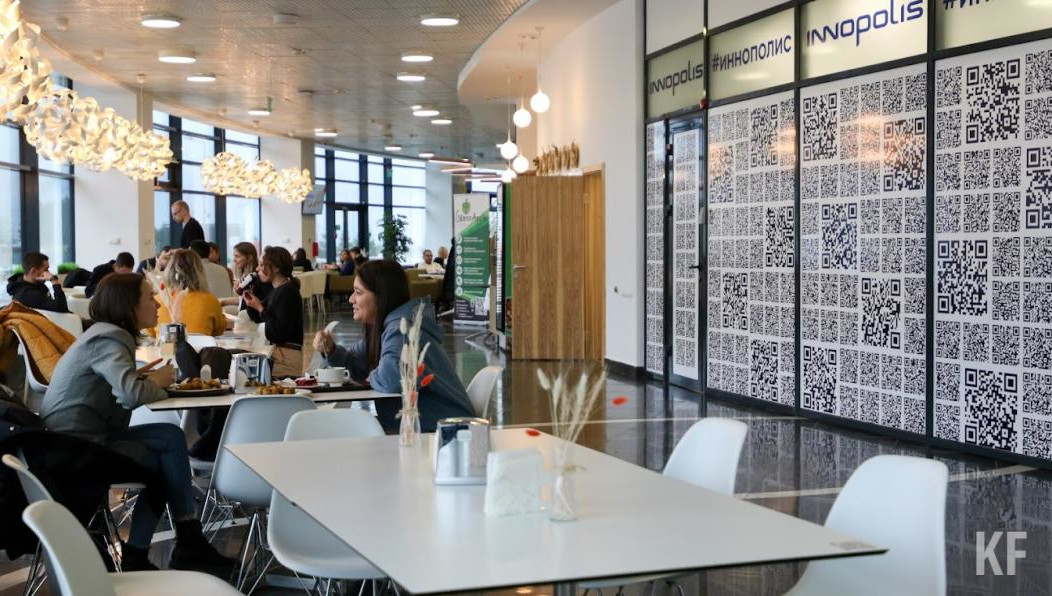 В замен ассоциация обещает использовать качественную мебель из натуральных материалов.