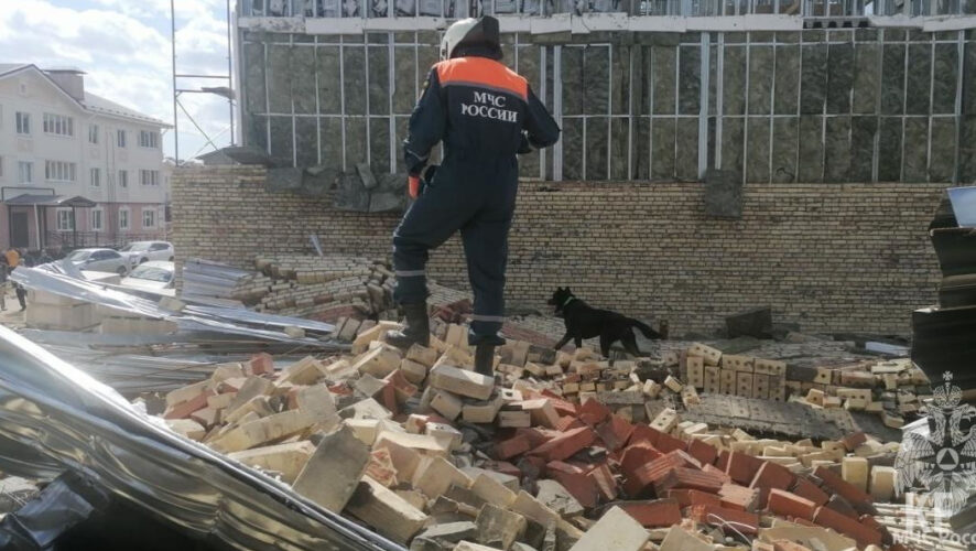 Ведутся поисково-спасательные работы