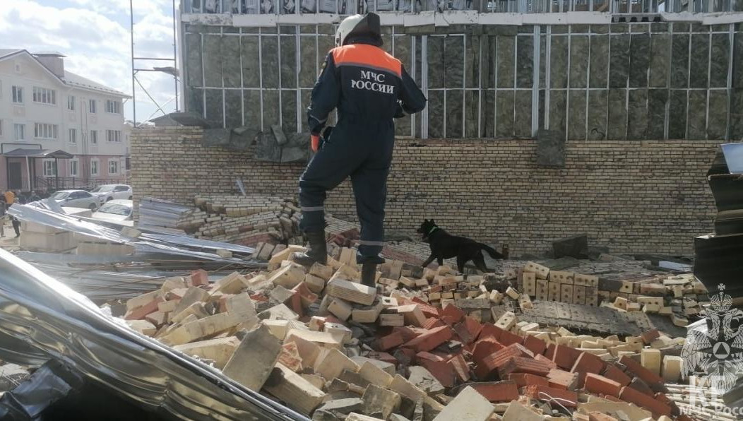 Ведутся поисково-спасательные работы