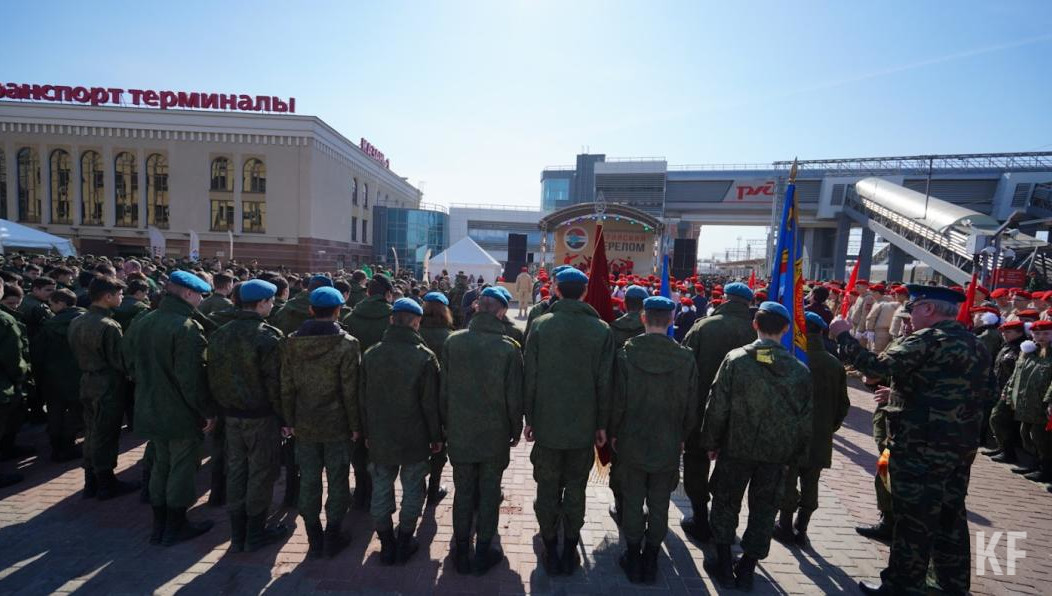 Для бойцов волонтеры собрали необходимые вещи.