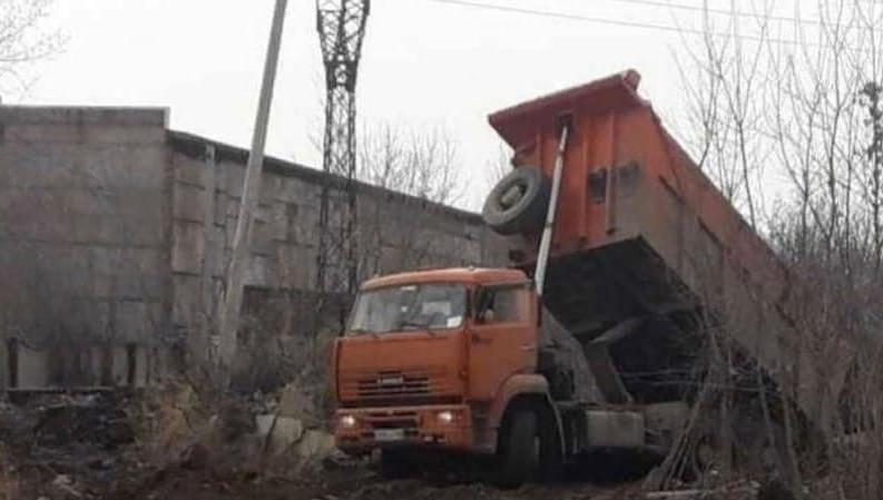 Общая площадь свалки составила 125 кв.метров.