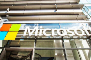 Корпорация больше не будет принимать платежи банковским переводом на местный банковский счет в качестве способа оплаты услуг Microsoft в России.