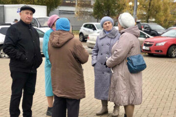 На казанский митинг против повышения платы за проезд почти никто не пришел.