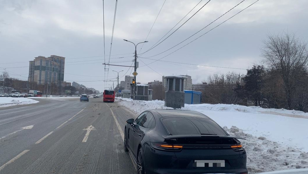 Возраст ребёнка составляет восемь лет.