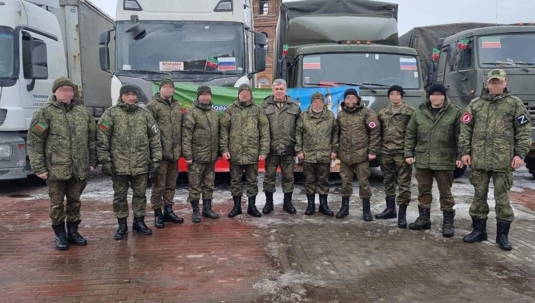 Градоначальник встретился с военнослужащими полка Татарстана.