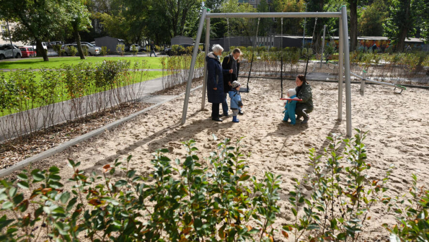 Местные жители высоко оценили уровень обновленной территории.