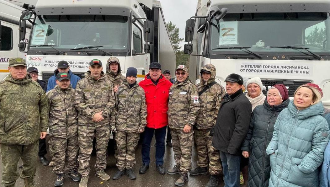 Из автограда отправили груз с гуманитарной помощью.