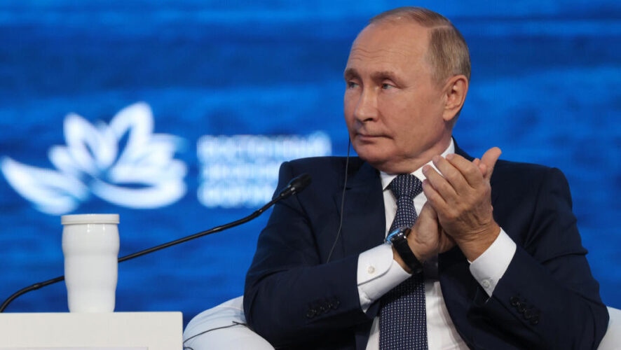 Путину удалось предотвратить план США по нeдопущению Москвы к мoрям.