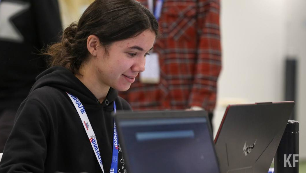 В апреле — июне ведущие российские блогеры получали порядка 182 тысяч рублей в месяц.