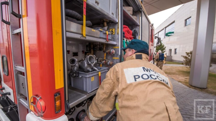 Дознаватели назвали предварительную причину пожара в Елантово.