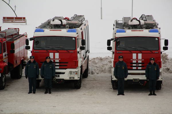 Пожарным Татарстана подарили 16 новых спецмашин
