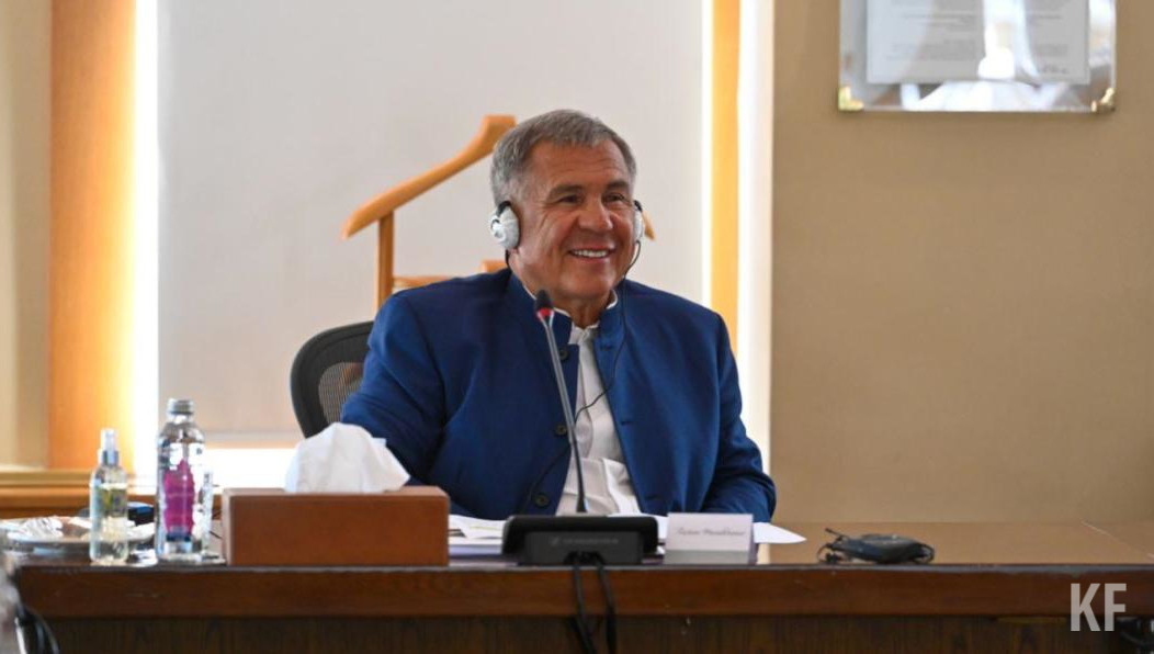 Обсуждали сотрудничество с сферах экономики и инвестиций.