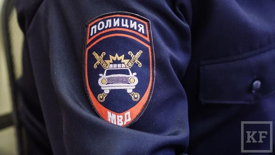 Отбиться от опасного бандита удалось сегодня в Москве сотруднику ГИБДД. Инспектору пришлось стрелять