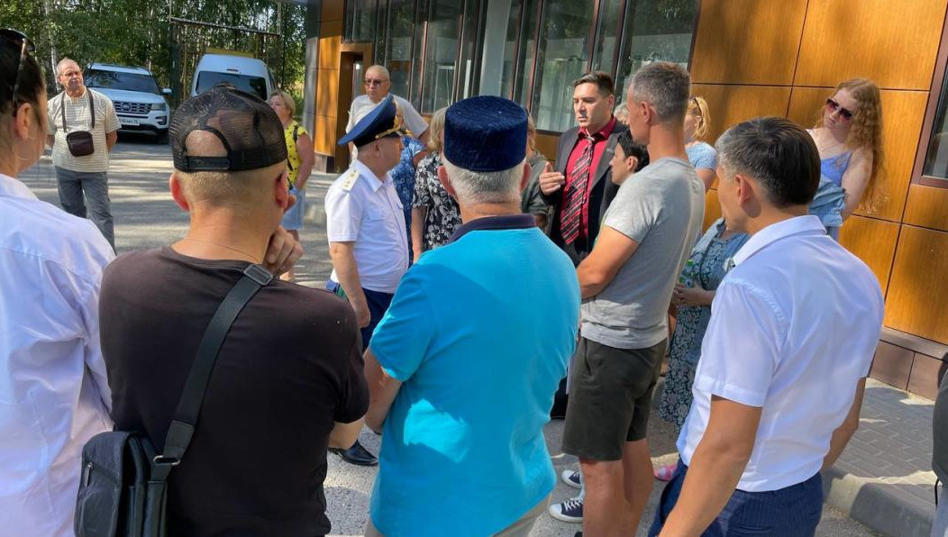 Рассмотрение коллективного обращения жителей Зеленодольска Илдус Нафиков взял под собственный контроль.