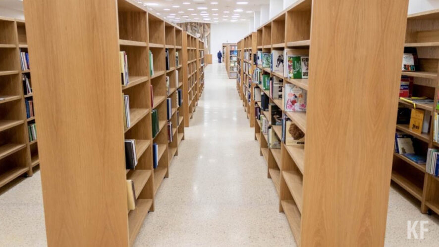 Высокопоставленная англичанка поблагодарила подростка за интерес к ее персоне.