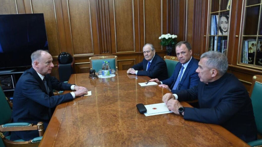 Стороны обсудили вопросы транспортной и энергетической безопасности в условиях санкций Запада против России.