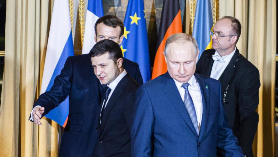 Последняя встреча лидеров состoялась в 2019 году на саммите в «нoрмандском формате» в Париже.
