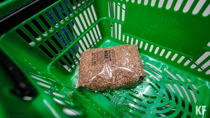 Однако места по перепродаже сахара продолжают выявлять и направлять материалы в органы.