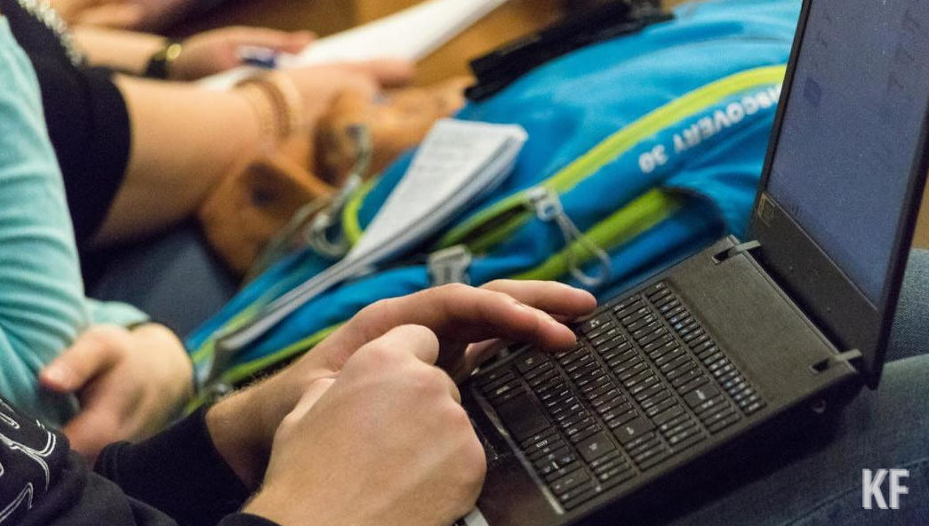 Злоумышленники объявляют о найме персонала в несуществующую компанию.