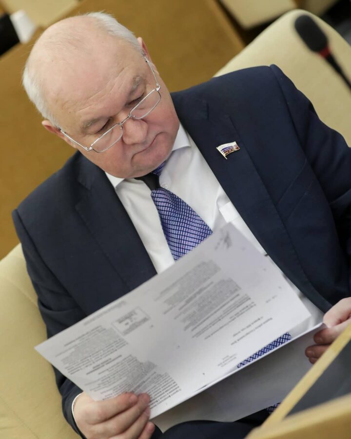 как он оценивает современное состояние системы образования