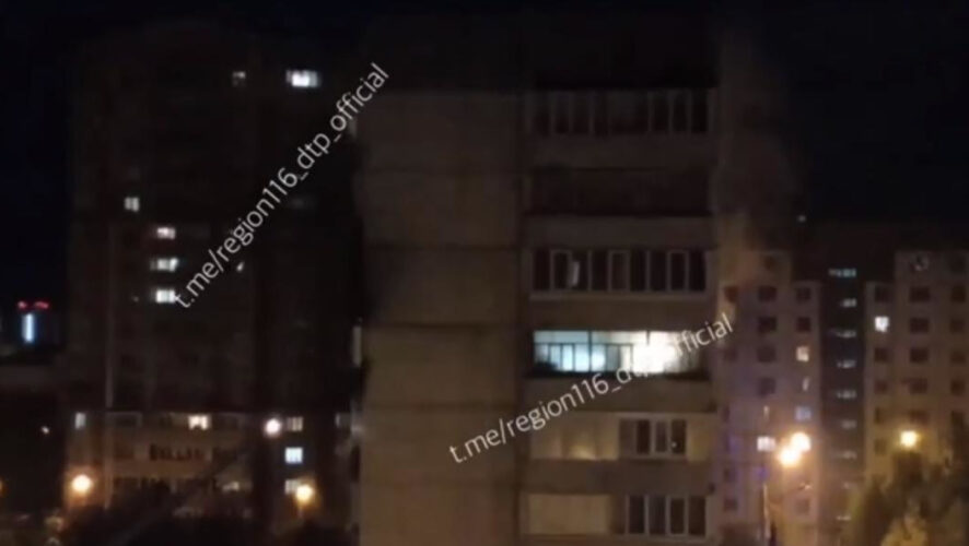 Причину возгорания устанавливают.