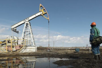 Евросоюз планирует полностью отказаться от российской нефти. KazanFirst обсуждает с экспертами