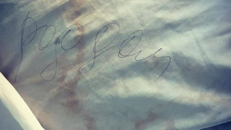 В сети она опубликовала фото местного роддома