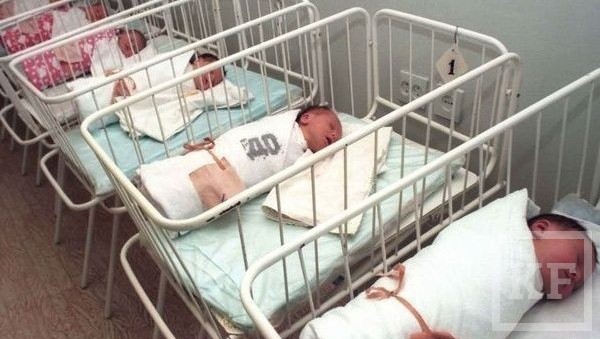 Всего в перинатальном центре Чистополя за первые десять дней января появились на свет 23 малыша. Первой в новом году родилась девочка весом 2950