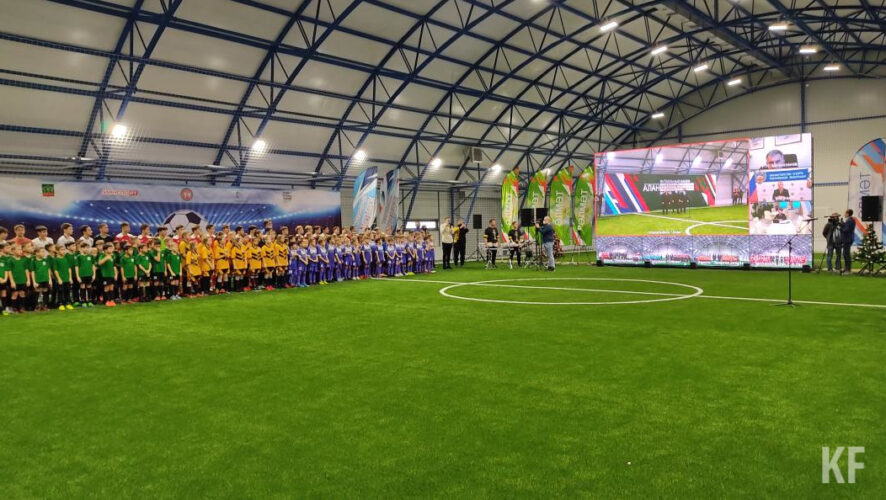 Его построили на территории 24 школы.